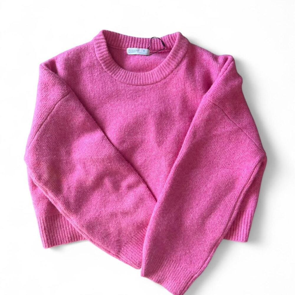 Pink cropped sweater